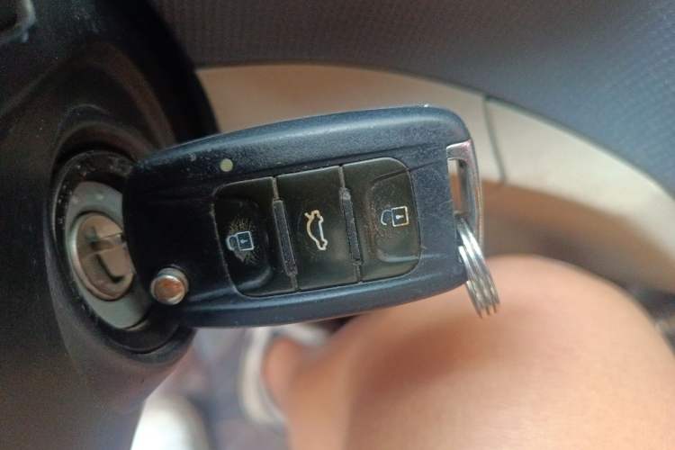 Used Wuling Hongguang 2013 1.5L S Comfort Model Vehicle Key