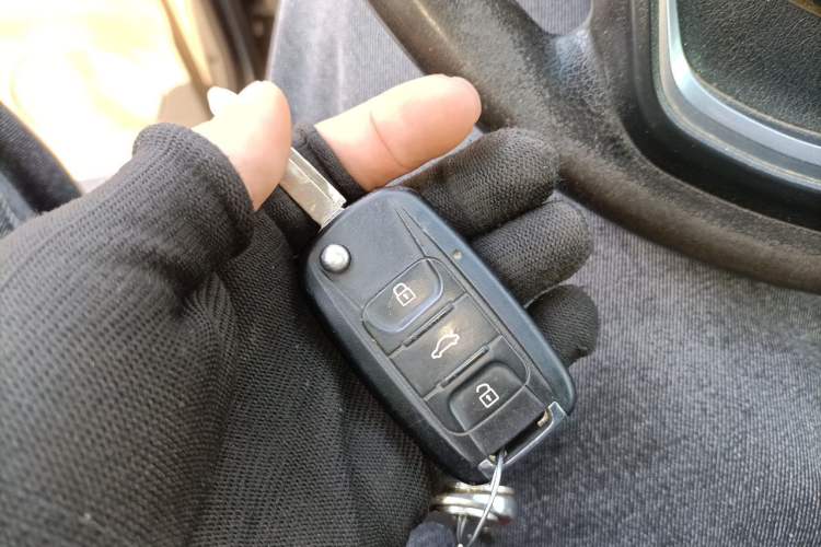 Used Wuling Hongguang 2013 1.5L S Comfort Model Vehicle Key