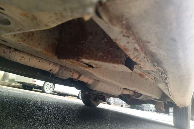 Used Wuling Hongguang 2013 1.5L Base Version Chassis Front Left