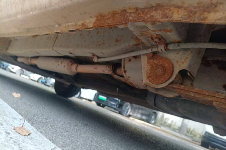 Used Wuling Hongguang 2013 1.5L Base Version Chassis Rear Left
