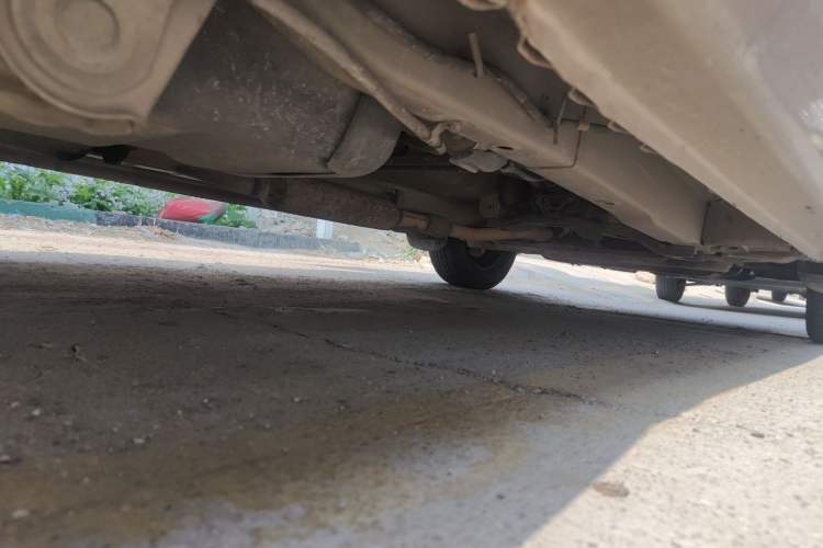 Used Wuling Hongguang 2013 1.5L Base Version Chassis Rear Right
