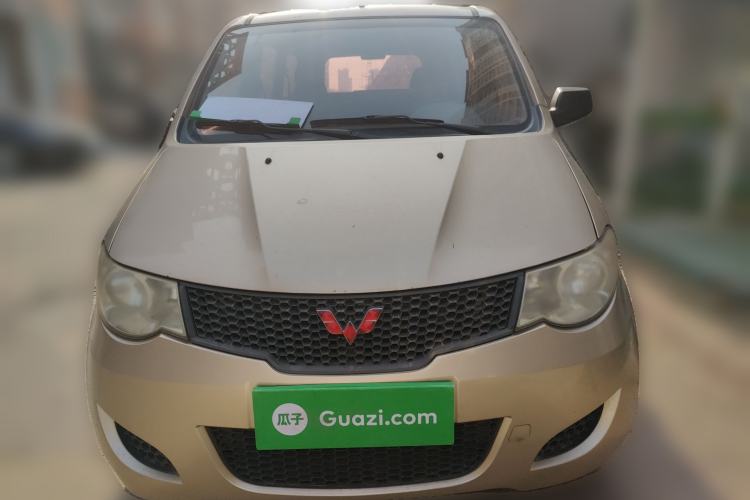 Used Wuling Hongguang 2013 1.5L Base Version Front