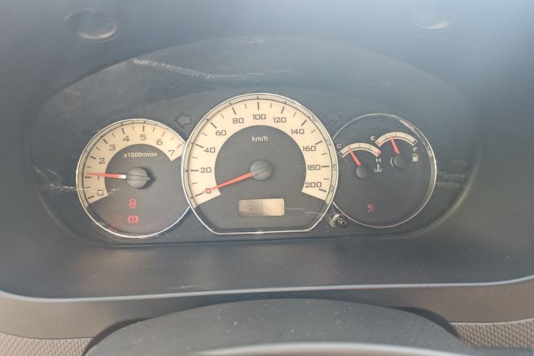 Used Wuling Hongguang 2013 1.2L S Comfort Model China IV Standard Instrument Cluster