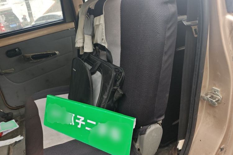 Used Wuling Hongguang 2013 1.5L Base Version Left Rear Seat