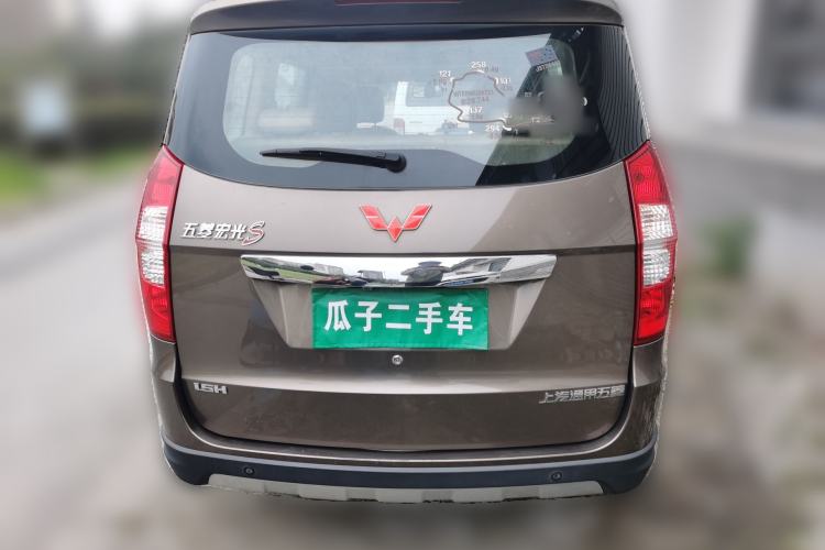 Used Wuling Hongguang 2013 1.5L S Luxury Model Rear