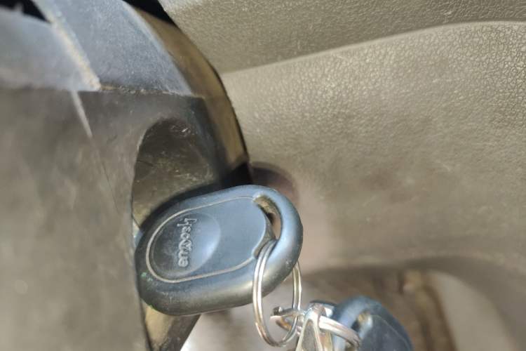 Used Wuling Hongguang 2013 1.5L Base Version Vehicle Key