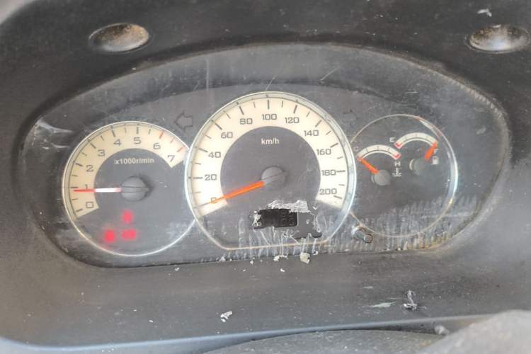 Used Wuling Hongguang 2013 1.2L S Comfort Model China IV Standard Instrument Cluster