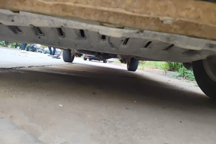 Used Wuling Hongguang 2013 1.5L Standard Version Chassis Front
