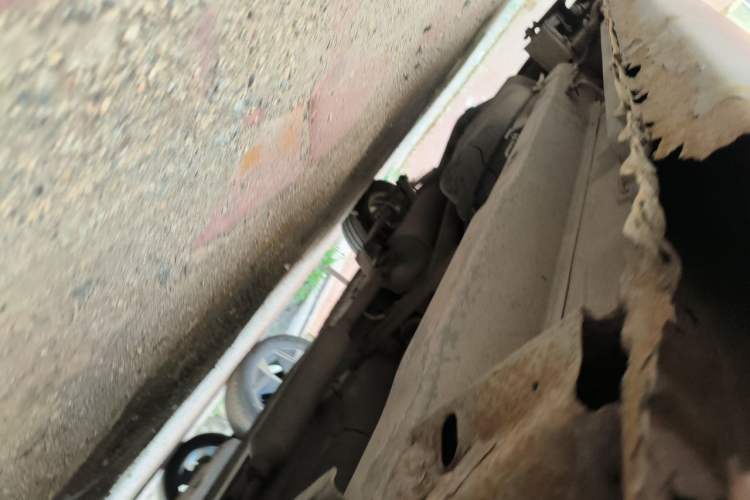 Used Wuling Hongguang 2013 1.5L Base Version Chassis Front Right