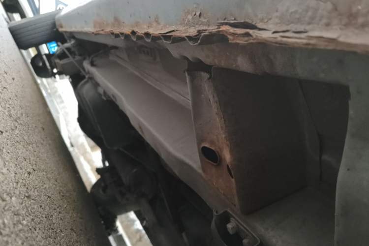 Used Wuling Hongguang 2013 1.5L Base Version Chassis Front Right