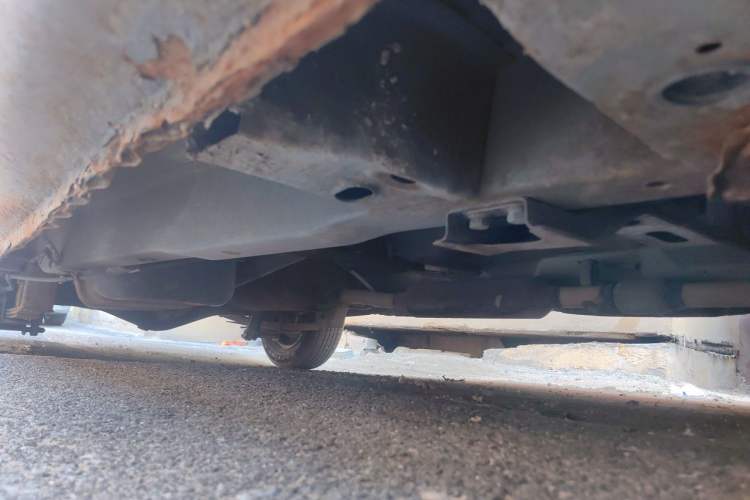 Used Wuling Hongguang 2013 1.5L Base Version Chassis Front Right