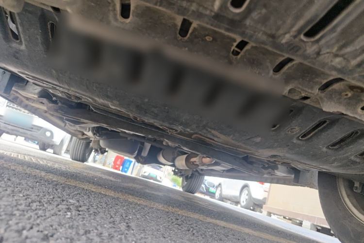 Used Wuling Hongguang 2013 1.2L S Comfort Model China IV Standard Chassis Front
