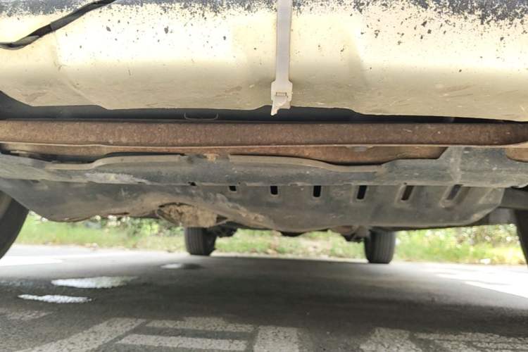Used Wuling Hongguang 2013 1.2L S Comfort Model China IV Standard Chassis Front