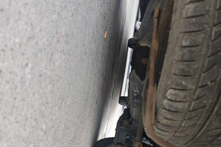Used Wuling Hongguang 2013 1.5L S Comfort Model Chassis Rear
