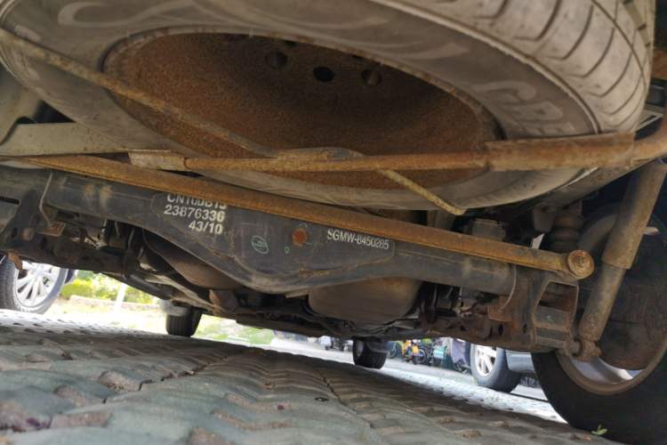 Used Wuling Hongguang 2013 1.5L Comfort Model Chassis Rear