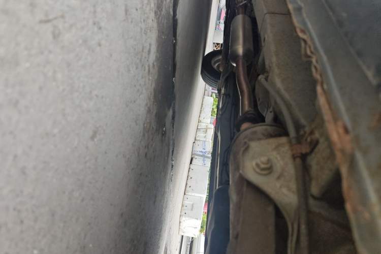Used Wuling Hongguang 2013 1.5L S Comfort Model Chassis Rear Left