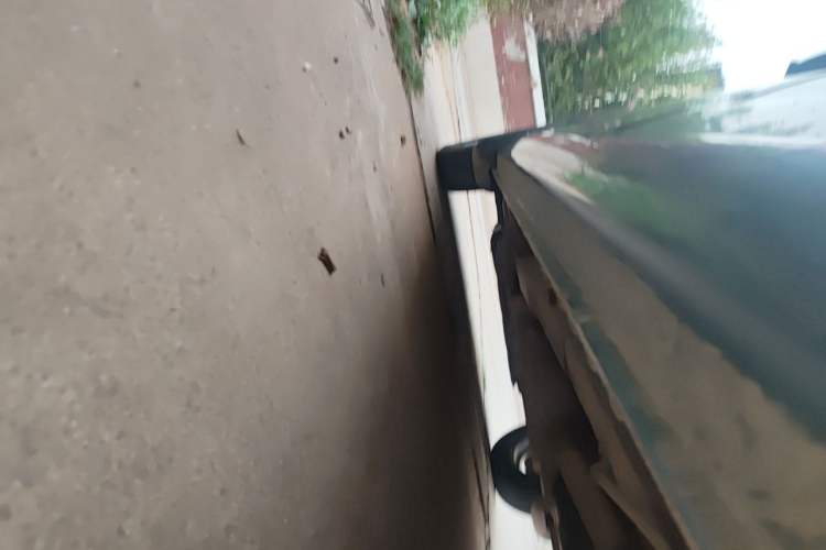 Used Wuling Hongguang 2013 1.5L Standard Version Chassis Rear Left