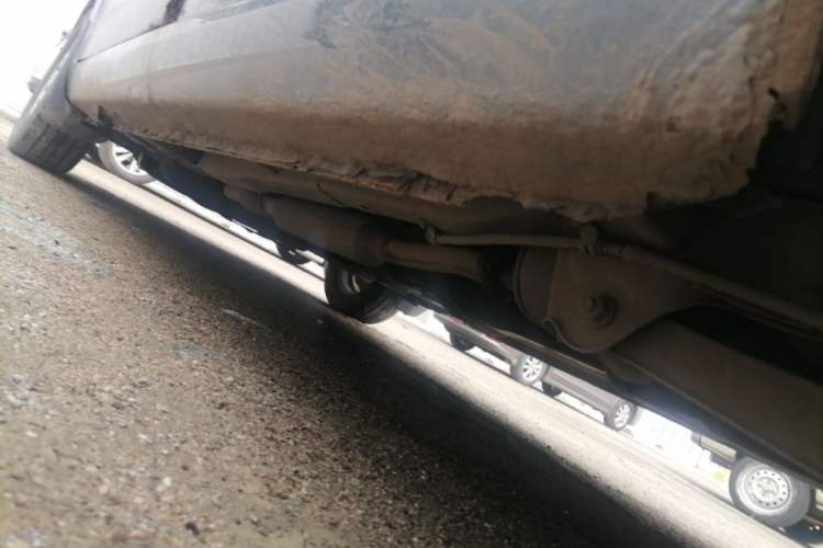 Used Wuling Hongguang 2013 1.5L Luxury Model Chassis Rear Left