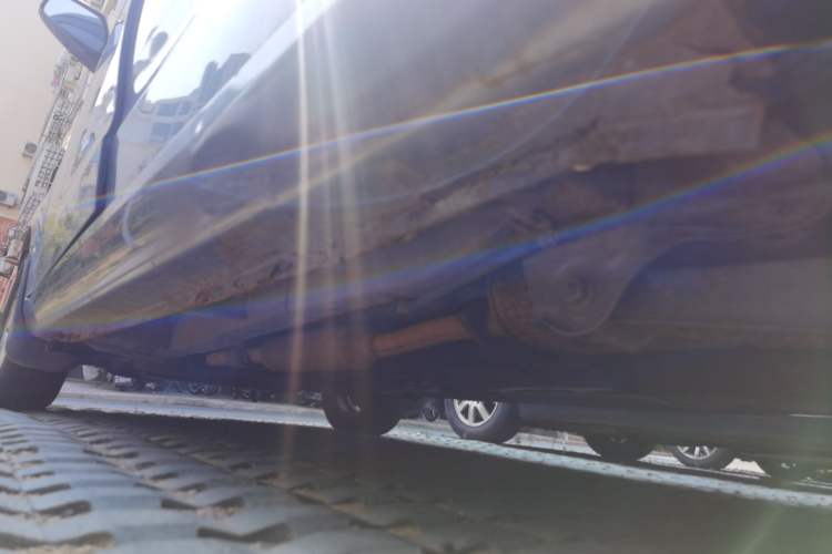 Used Wuling Hongguang 2013 1.5L Comfort Model Chassis Rear Left