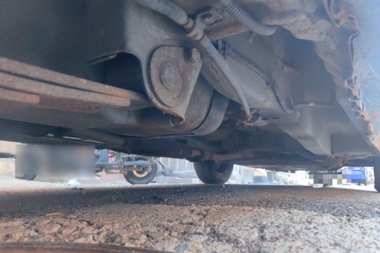 Used Wuling Hongguang 2013 1.5L Base Version Chassis Rear Right