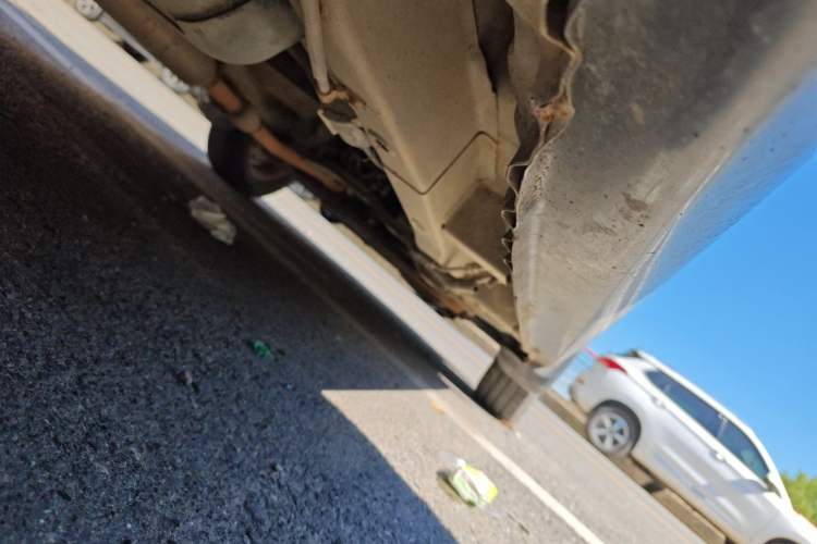 Used Wuling Hongguang 2013 1.5L Comfort Model Chassis Rear Right