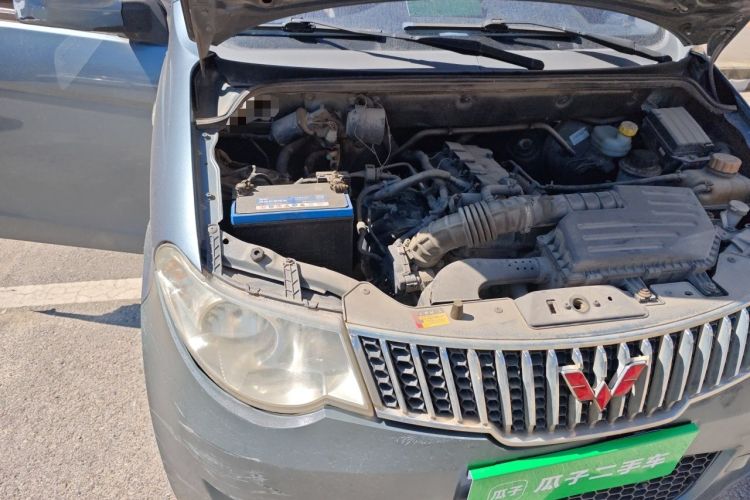 Used Wuling Hongguang 2013 1.5L Comfort Model Engine Bay Right