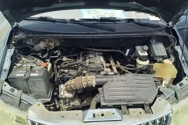 Used Wuling Hongguang 2013 1.5L Comfort Model Engine Bay