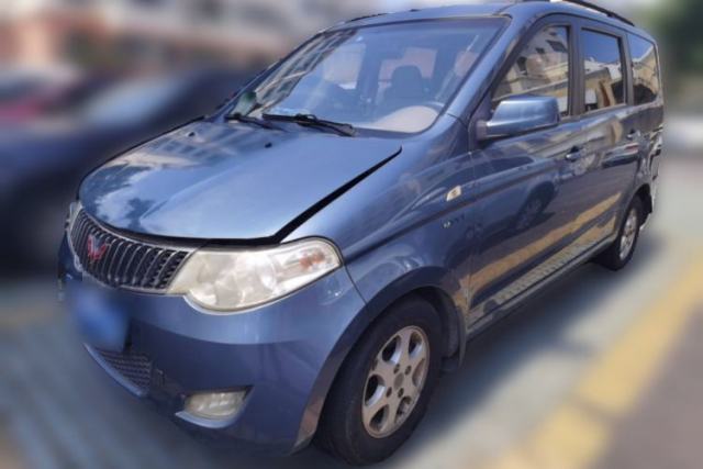 Ojetý Wuling Hongguang 2013 1.5L Comfort Model