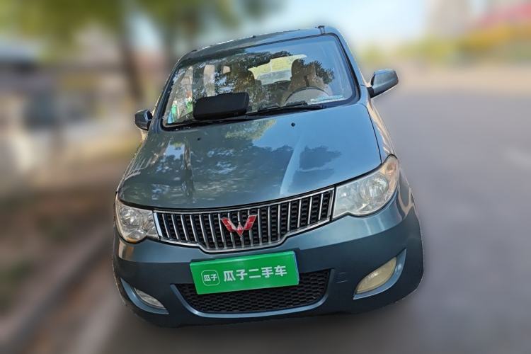 Used Wuling Hongguang 2013 1.5L Comfort Model Front