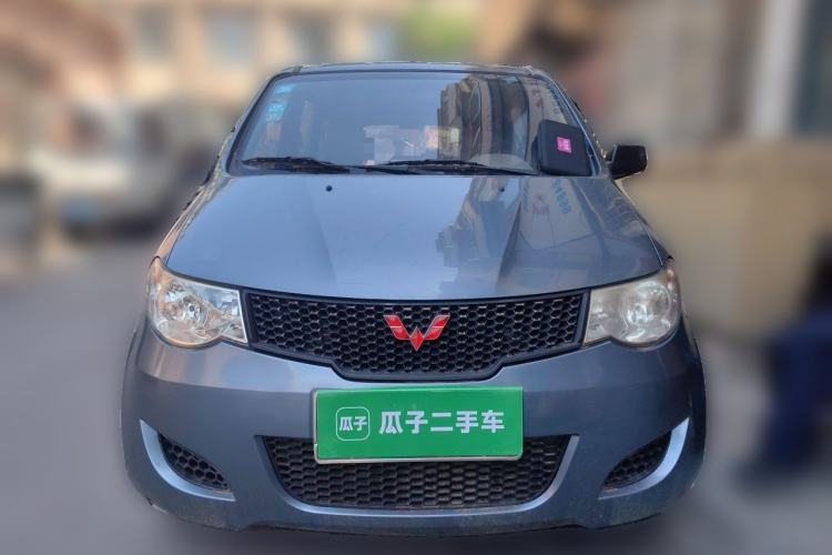 Used Wuling Hongguang 2013 1.5L Base Version Front