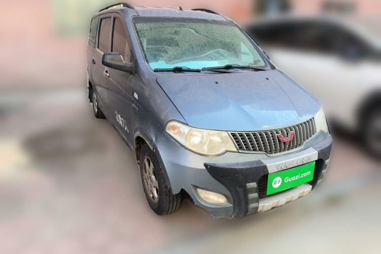 Used Wuling Hongguang 2013 1.5L Base Version Front Right 45 Deg