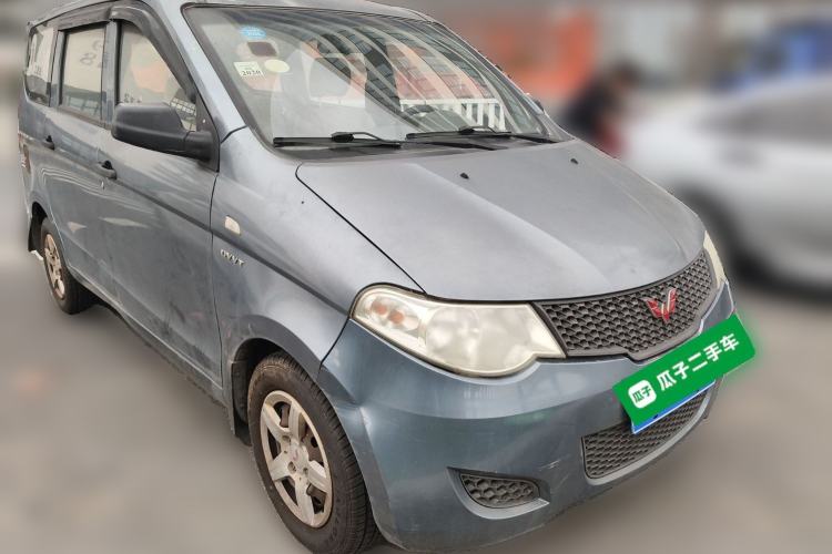 Used Wuling Hongguang 2013 1.5L Base Version Front Right 45 Deg
