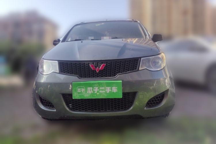 Used Wuling Hongguang 2013 1.5L Base Version Front