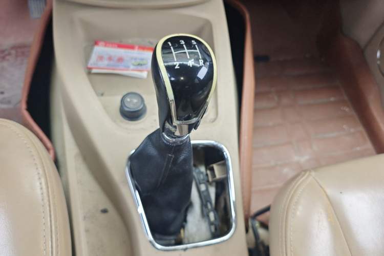 Used Wuling Hongguang 2013 1.5L S Comfort Model Gear Lever