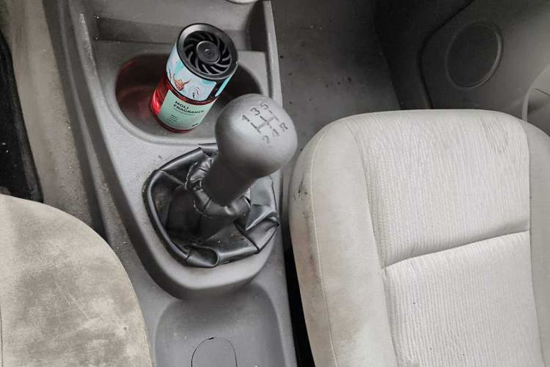Used Wuling Hongguang 2013 1.5L Base Version Gear Lever