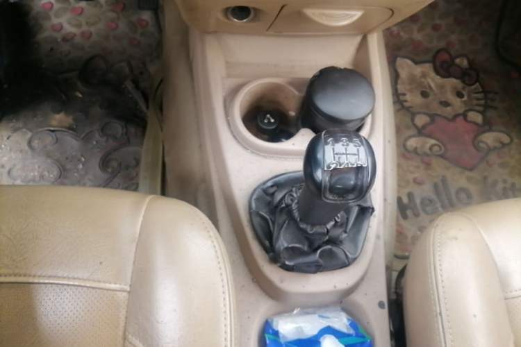 Used Wuling Hongguang 2013 1.5L Luxury Model Gear Lever