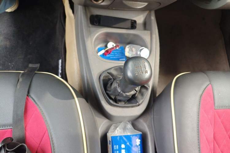 Used Wuling Hongguang 2013 1.5L Base Version Gear Lever