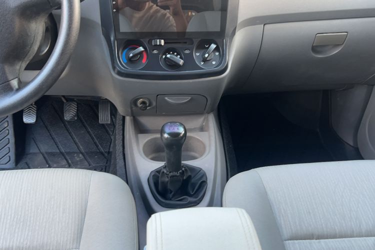Used Wuling Hongguang 2013 1.5L Base Version Gear Lever