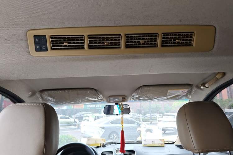 Used Wuling Hongguang 2013 1.5L S Comfort Model Headliner