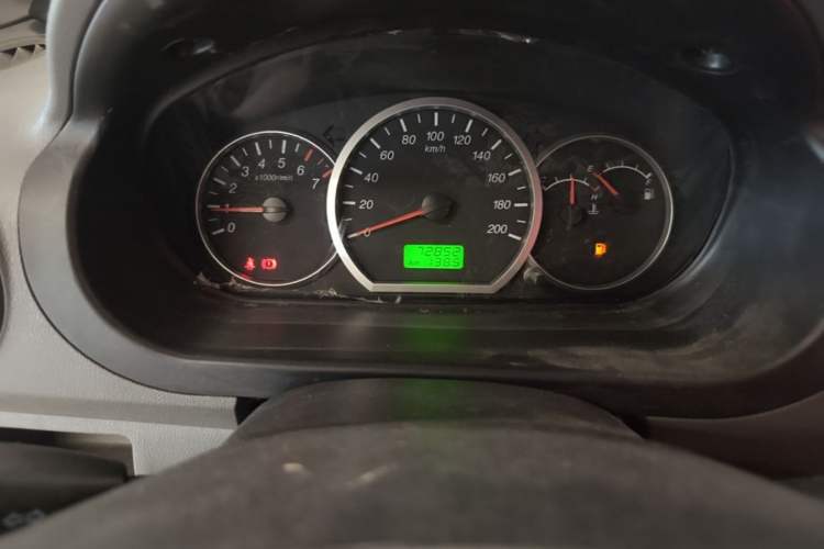 Used Wuling Hongguang 2013 1.5L Base Version Instrument Cluster