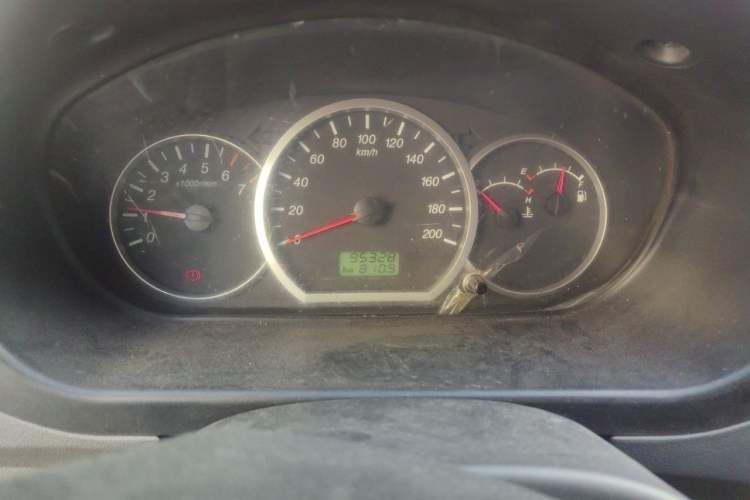 Used Wuling Hongguang 2013 1.5L Base Version Instrument Cluster
