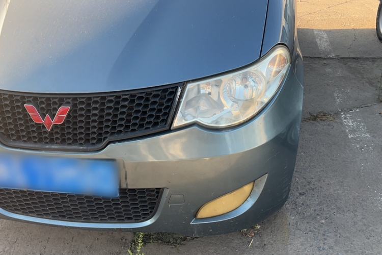 Used Wuling Hongguang 2013 1.5L Base Version Left Front Headlight