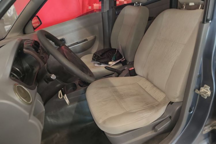Used Wuling Hongguang 2013 1.5L Base Version Left Front Seat