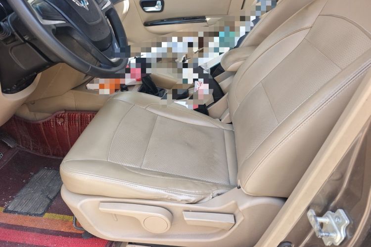 Used Wuling Hongguang 2013 1.2L S Comfort Model China IV Standard Left Front Seat