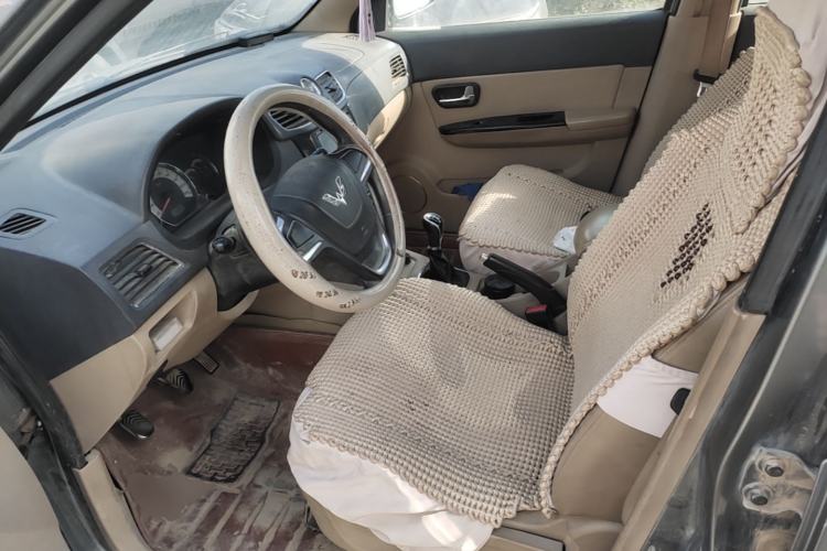 Used Wuling Hongguang 2013 1.5L S Comfort Model Left Front Seat