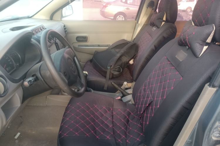 Used Wuling Hongguang 2013 1.5L Standard Version Left Front Seat
