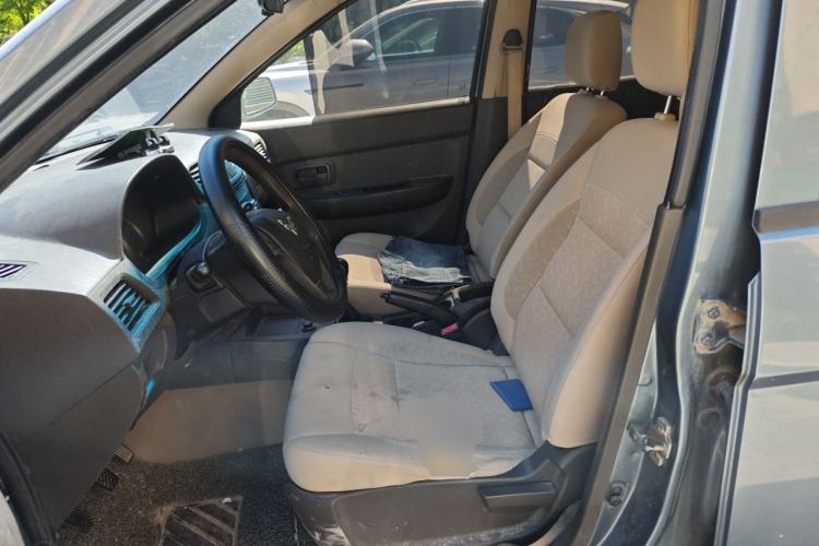 Used Wuling Hongguang 2013 1.5L Comfort Model Left Front Seat