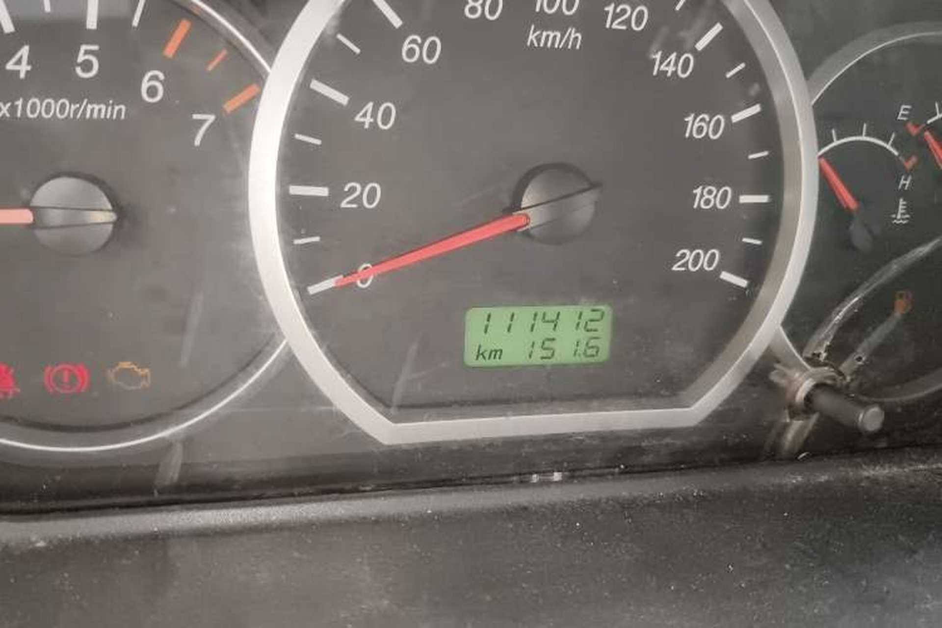 Used Wuling Hongguang 2013 1.5L Base Version Odometer Close Up