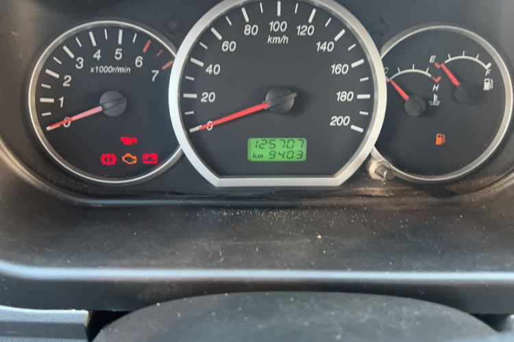 Used Wuling Hongguang 2013 1.5L Base Version Odometer Close Up