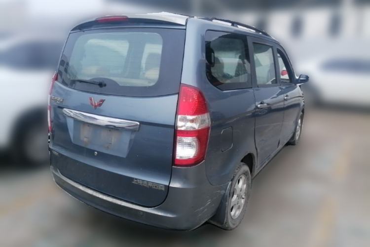 Used Wuling Hongguang 2013 1.5L Luxury Model Rear Right 45 Deg
